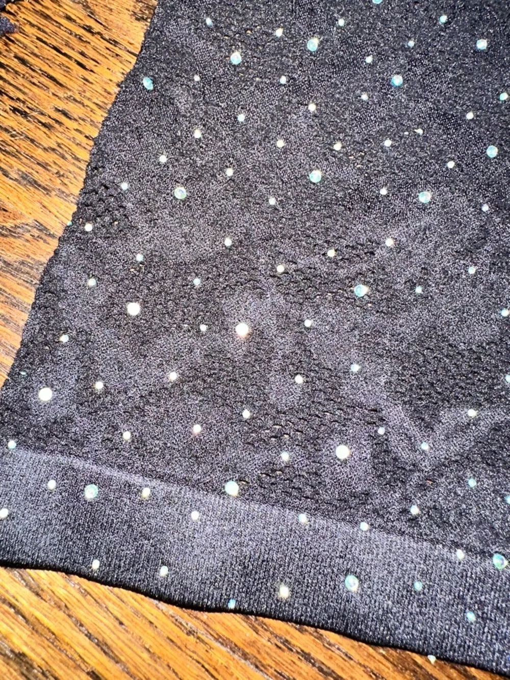 Black Long Sleeve Embellished Tee - Women - Picture 4 of 5